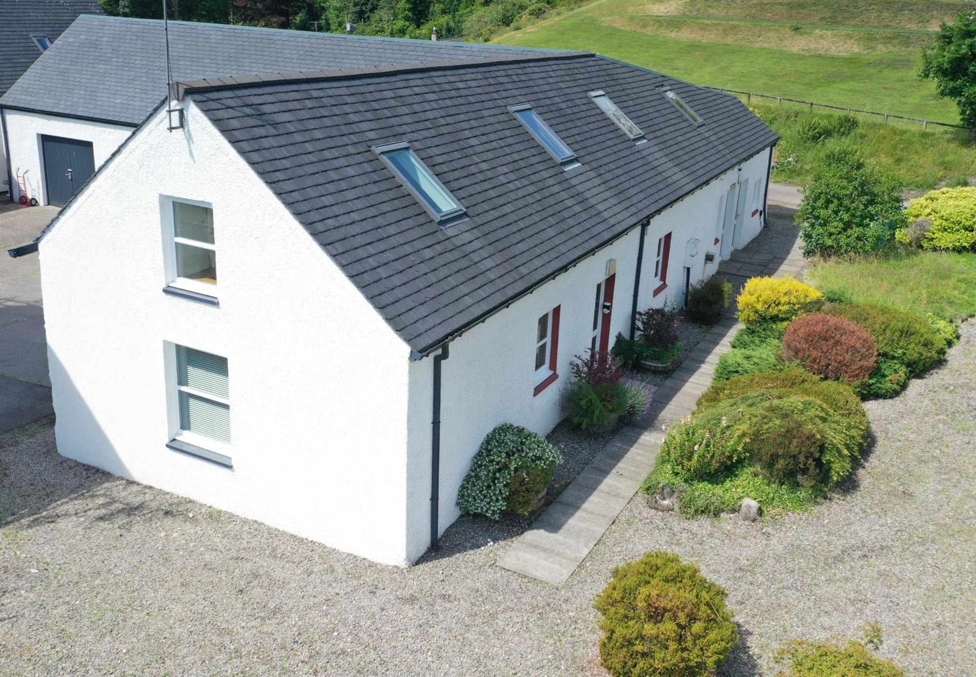 Swallow Cottage Fort William Exterior photo